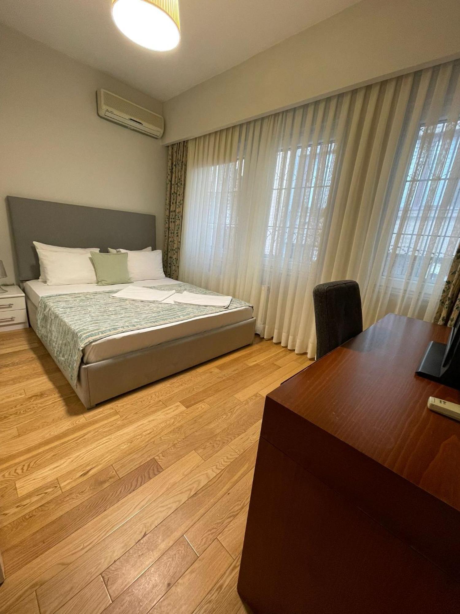 Cheya Taksim Bnb Gumussuyu Istanbul City Center Comfort Residence מראה חיצוני תמונה